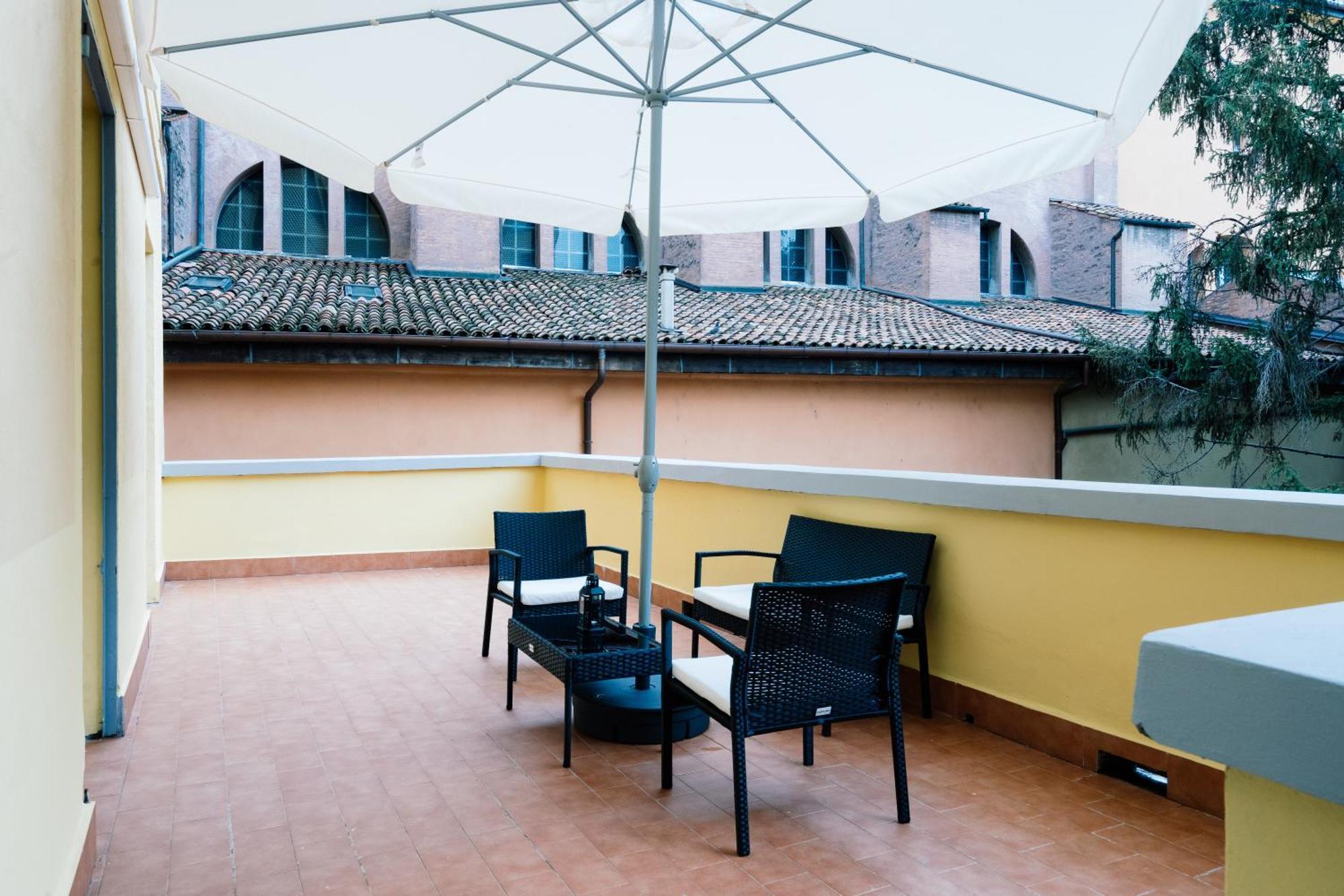 Indipendenza Mansion City Centre Bologna Luaran gambar