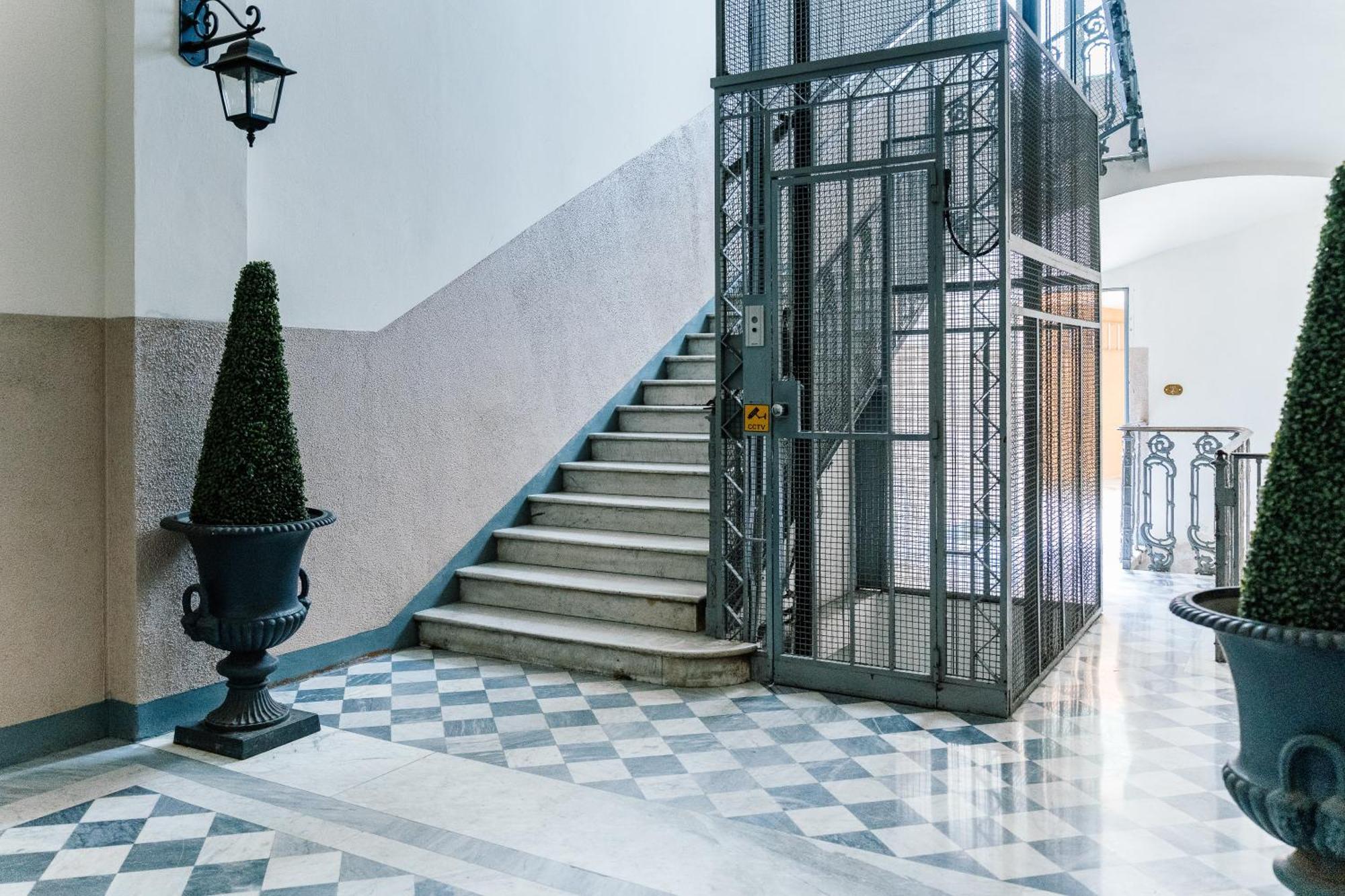 Indipendenza Mansion City Centre Bologna Luaran gambar